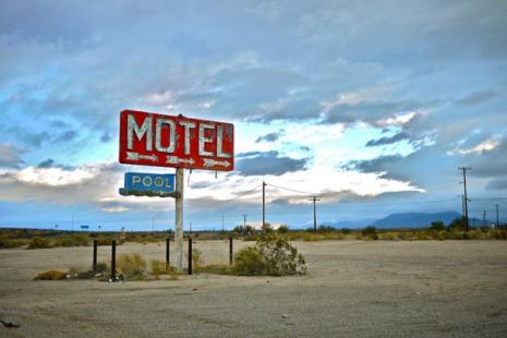 abandoned-motel.jpg